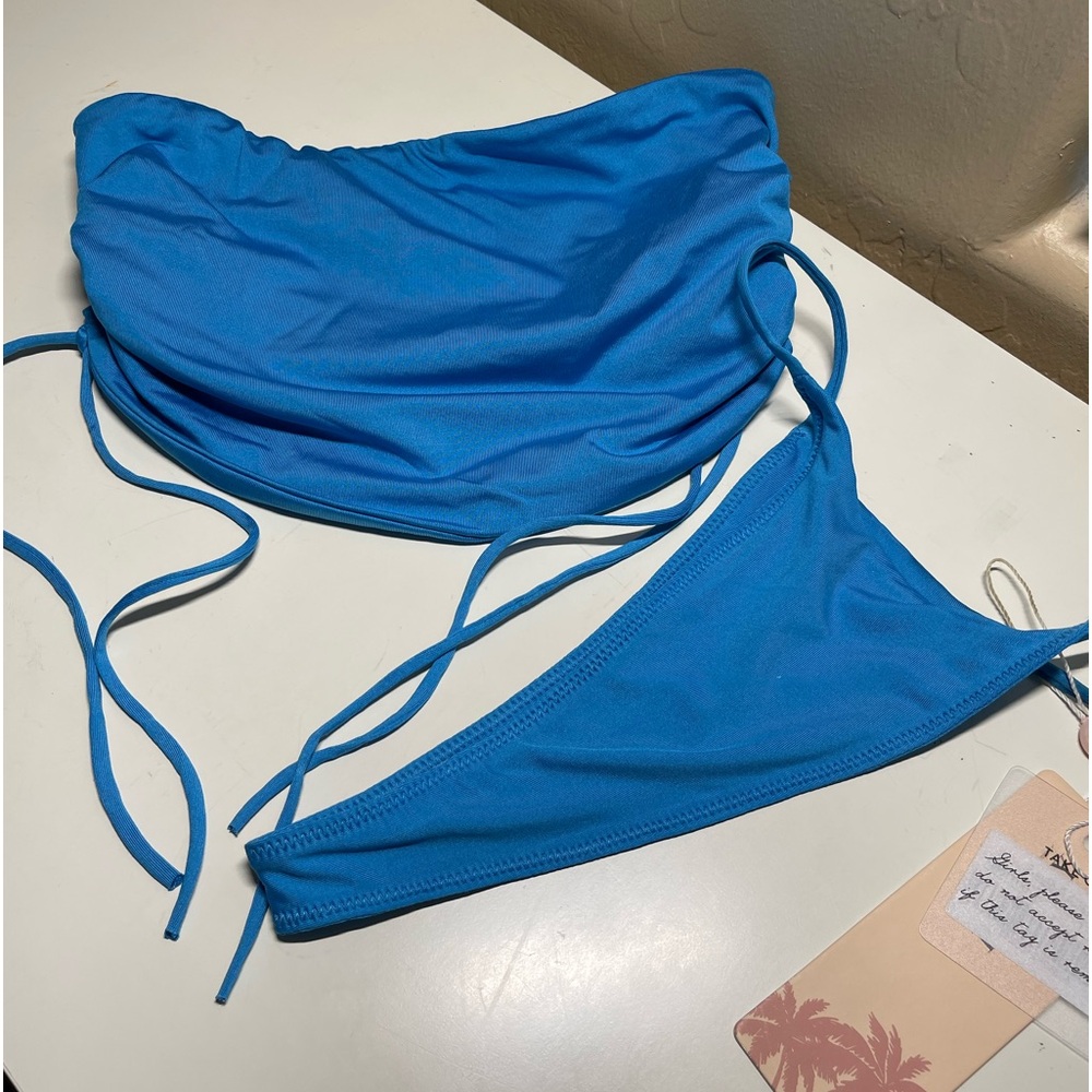Oh Pollly Women’s Bandeau 2 Peice Bikini Set Size Small Gorgeous